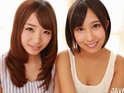 湊莉久　初美沙希　二人の美少女が中出しされたザーメンを相互にごっくん（xvideos）